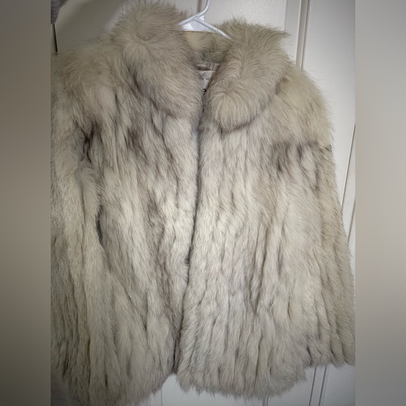 Vintage Hultzerz Maryland fur coat with bemberg lining, small. - Picture 6 of 6